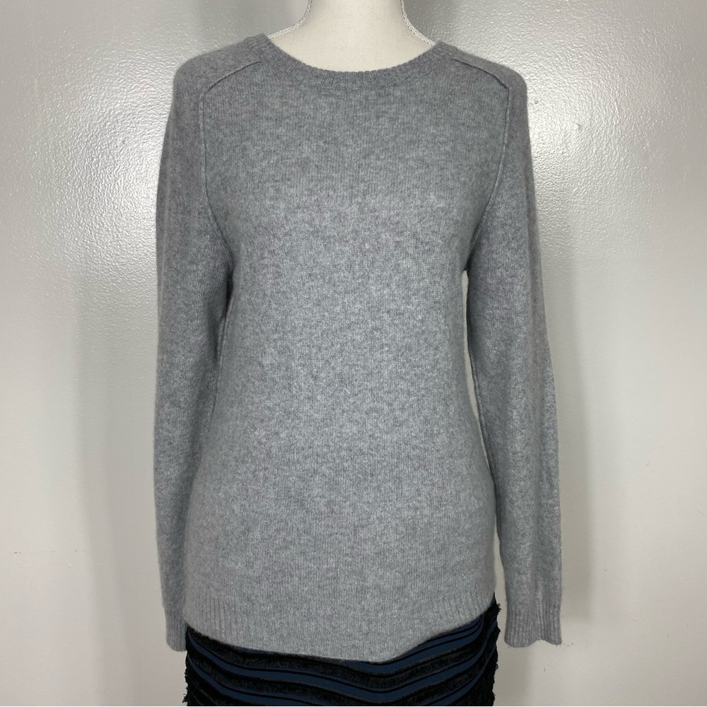 Cashmere sweater Blanket Stitch Crew neck  long lined exposed seam Theory